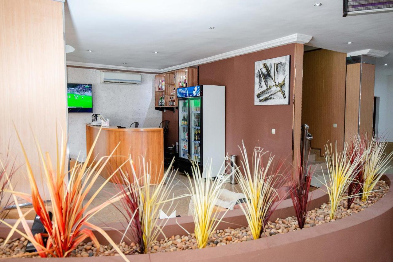 Hotel Everest RD CONGO Kinshasa Eksteriør bilde